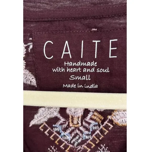 NWT Anthropology by Caite Tees Women's Burgundy Embroidered Shirt - Size Small - Picture 5 of 10